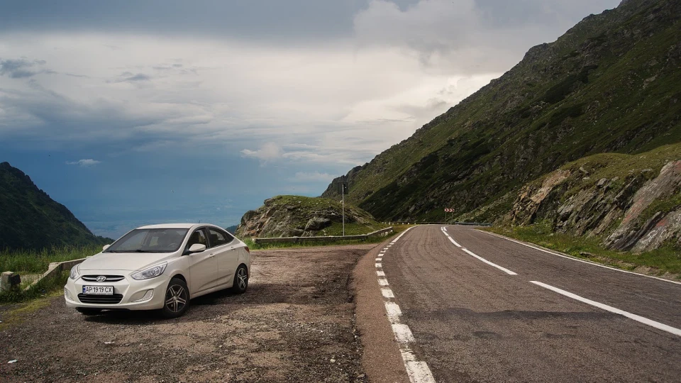 Hyundai Accent Гармата 2