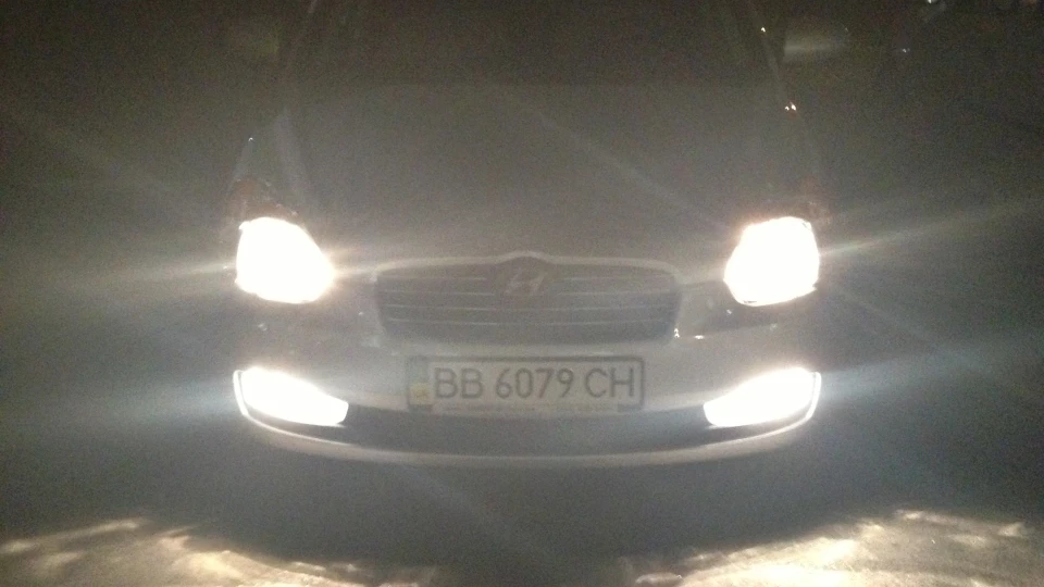 Hyundai Accent "Raven" 3