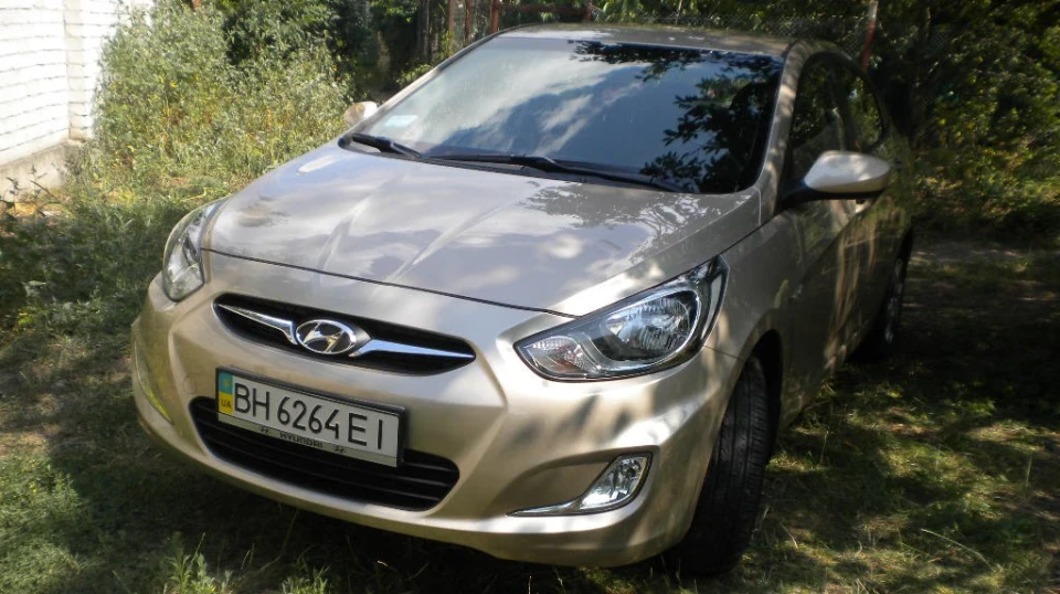 Hyundai Accent RB 1.4 MT Comfort 3