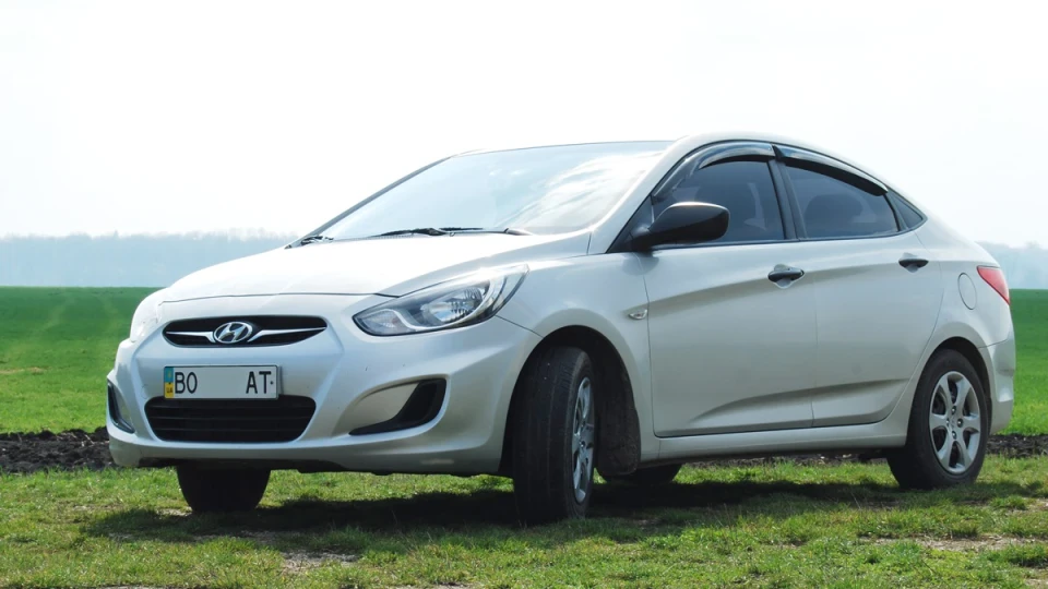 Hyundai Accent седан