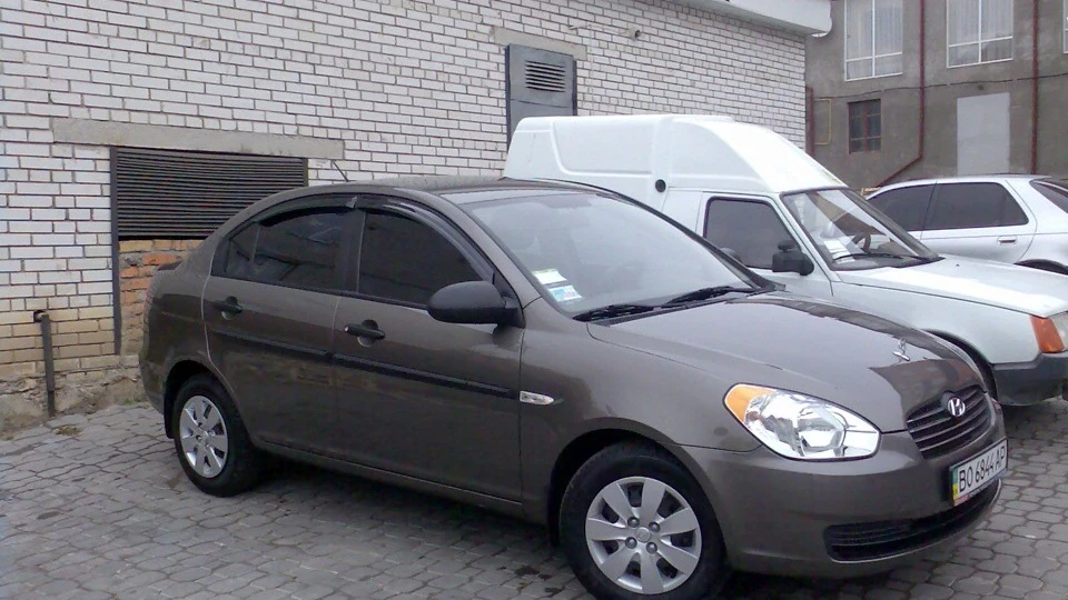 Hyundai Accent Сірий Kent 2