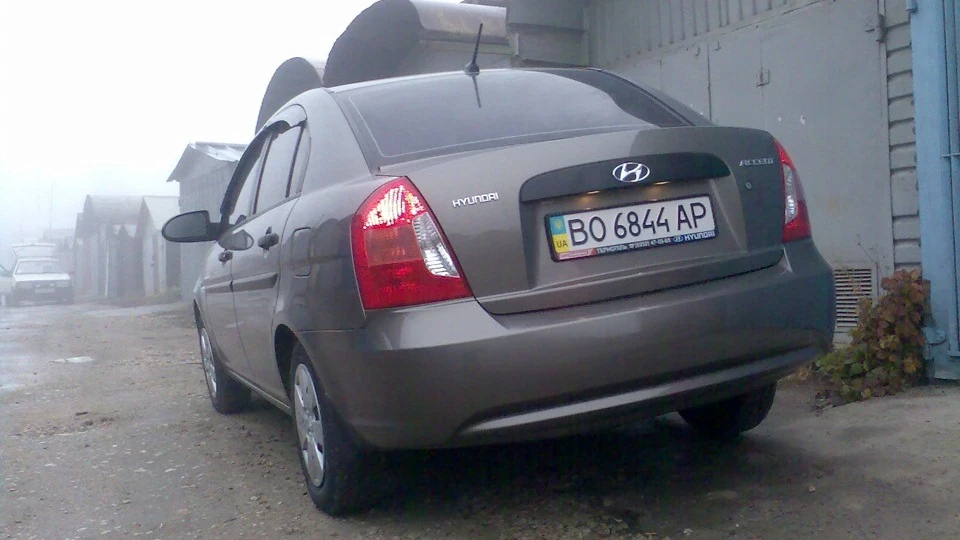 Hyundai Accent Сірий Kent 4