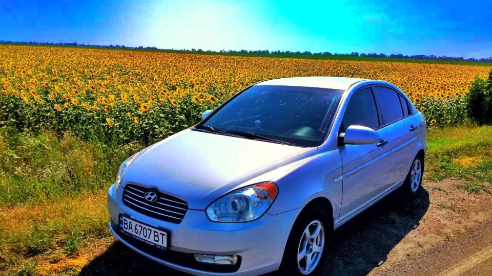 Hyundai Accent Сірий Кореїц 2