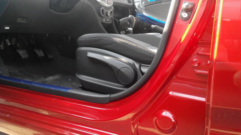 Hyundai Accent Спритний хетчбек 4