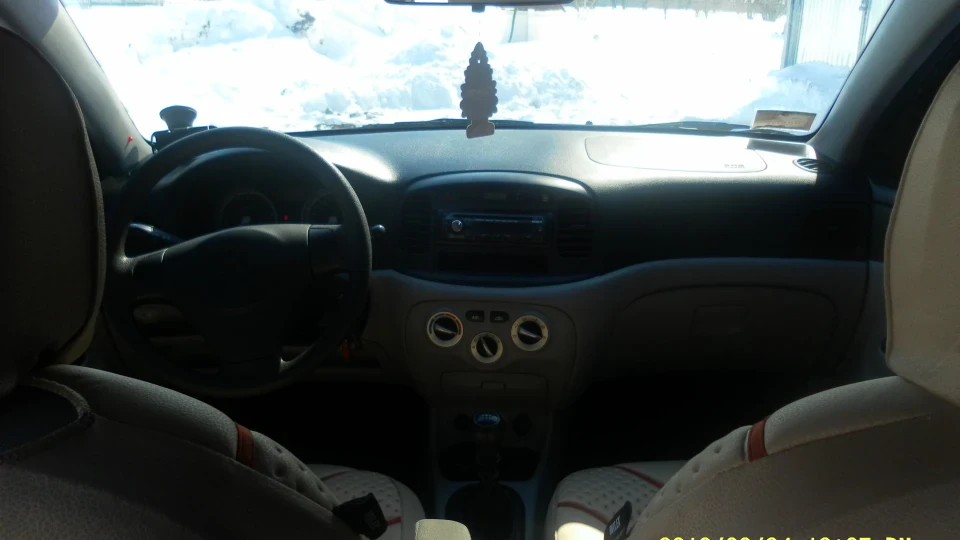 Hyundai Accent Темно сірий металік 1.4 3