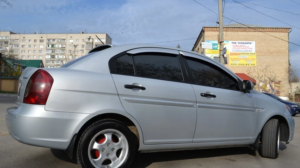 Hyundai Accent - Verna 5