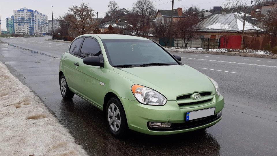 Hyundai Accent Хом'як 4