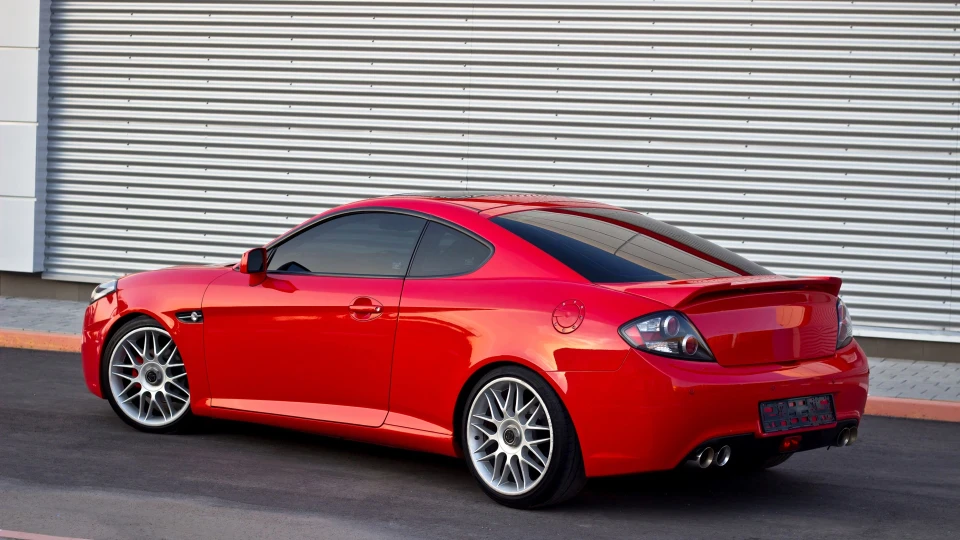 Hyundai Coupe 2