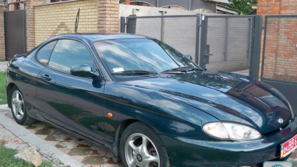 Hyundai Coupe