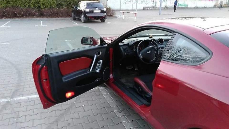 Hyundai Coupe 3