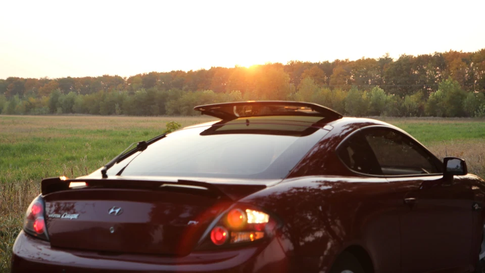 Hyundai Coupe 2