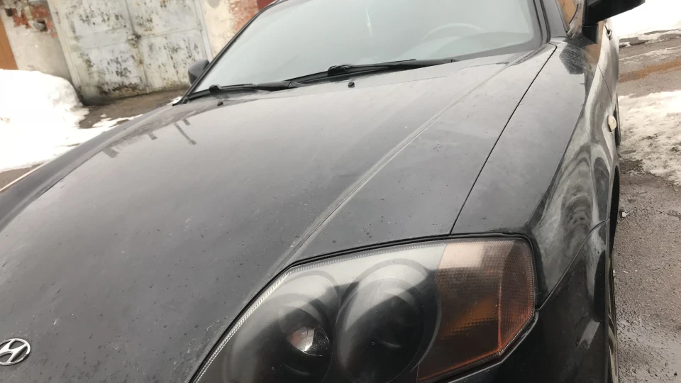 Hyundai Coupe