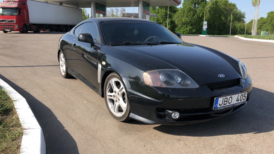 Hyundai Coupe 3