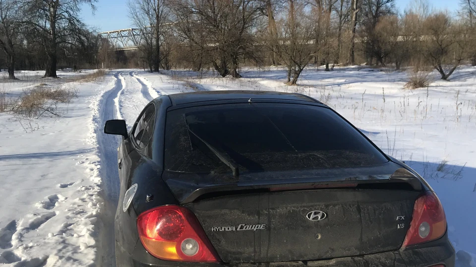 Hyundai Coupe 5