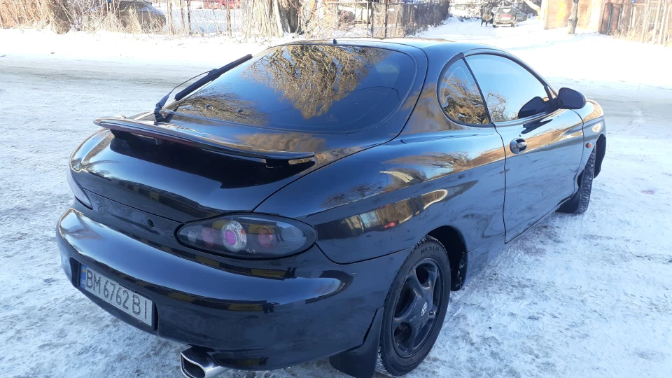 Hyundai Coupe
