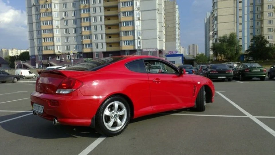 Hyundai Coupe 3