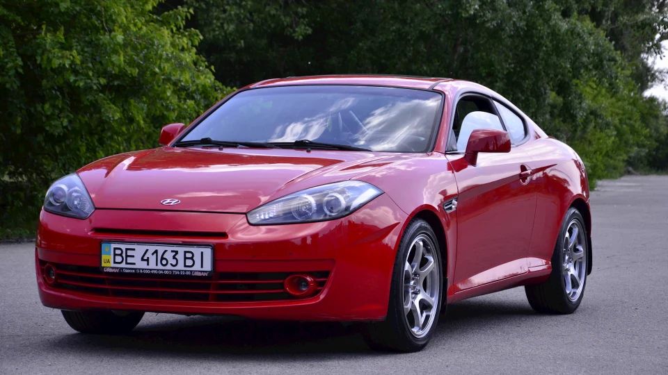 Hyundai Coupe