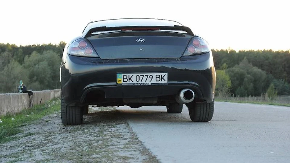 Hyundai Coupe