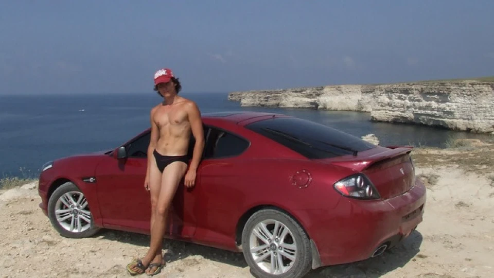 Hyundai Coupe 5