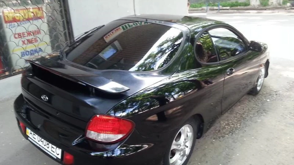 Hyundai Coupe