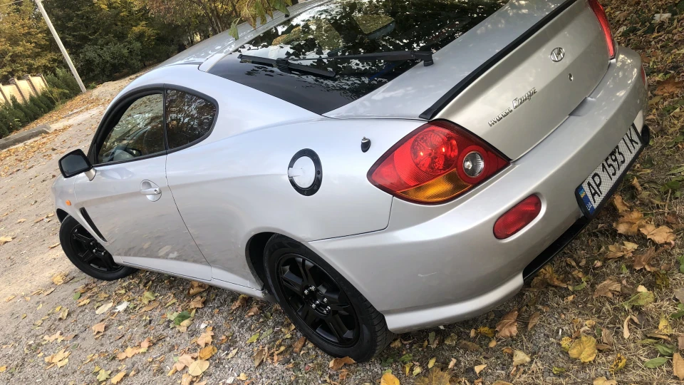 Hyundai Coupe “Coupe” 2