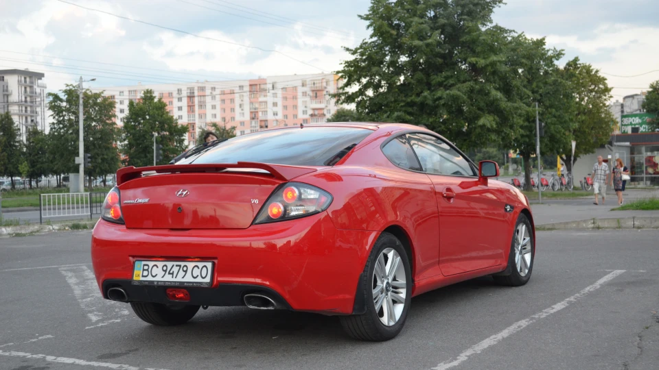 Hyundai Coupe GK 3