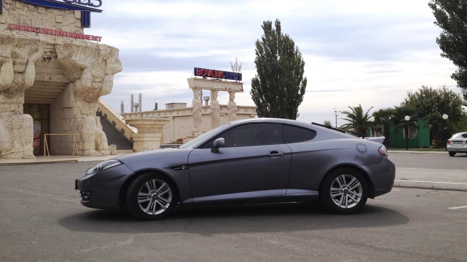 Hyundai Coupe Grey Shark 2