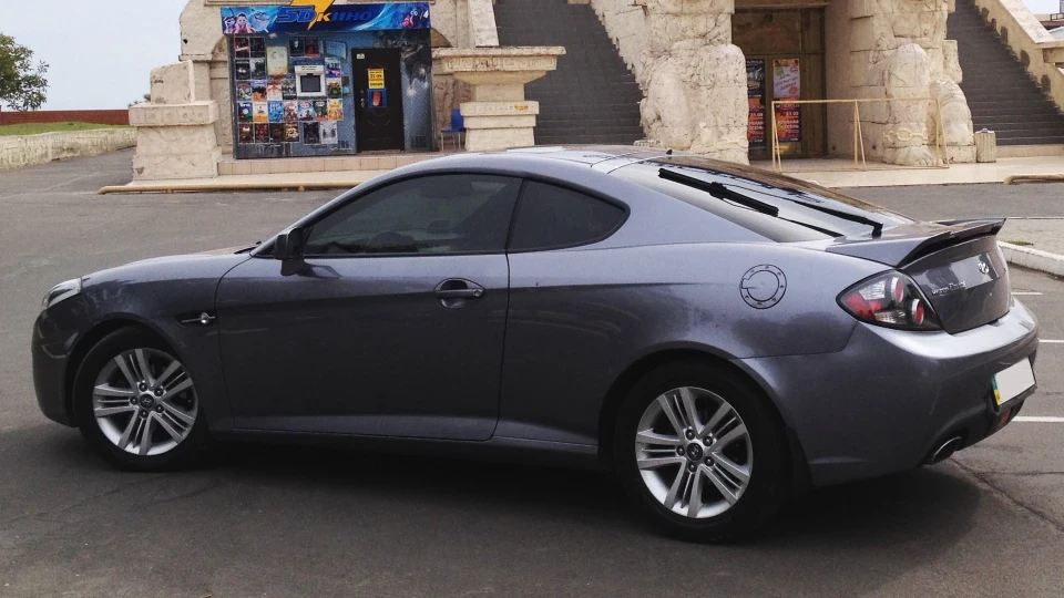 Hyundai Coupe Grey Shark 3