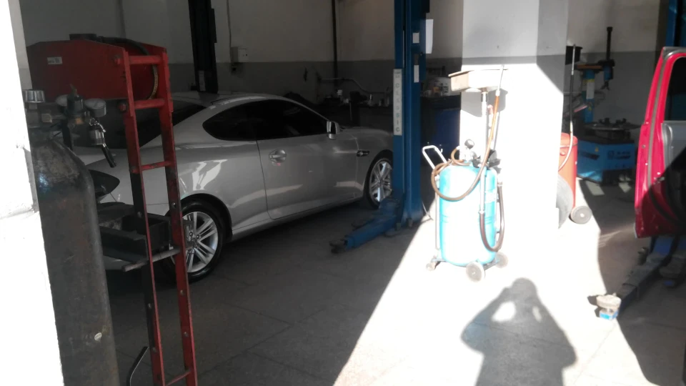 Hyundai Coupe Мені подобається ;)
