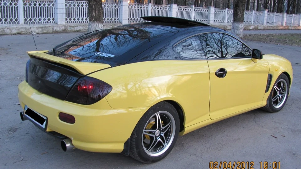 Hyundai Coupe Бджілка 2