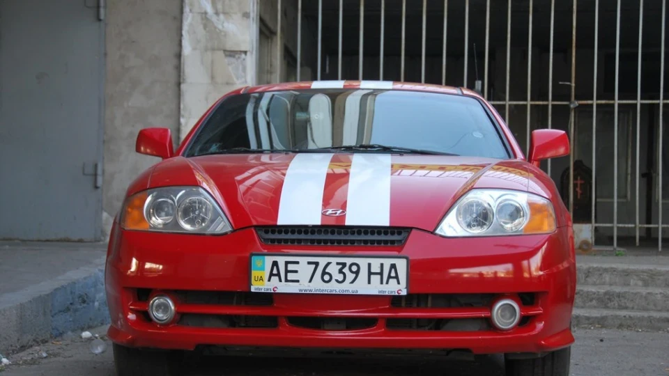 Hyundai Coupe Тигреня 3