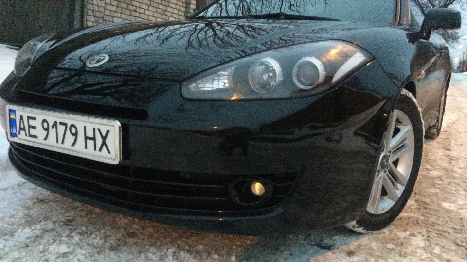 Hyundai Coupe Tuscani 4