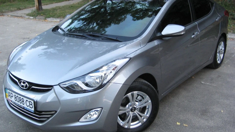 Hyundai Elantra
