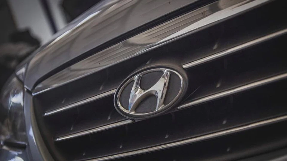 Hyundai Elantra 2