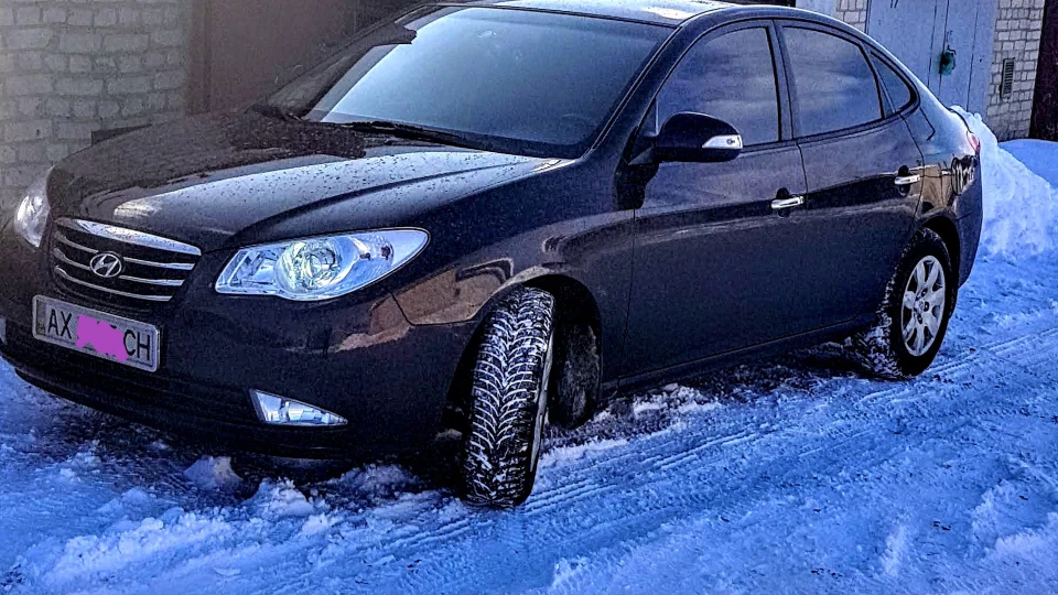 Hyundai Elantra 3