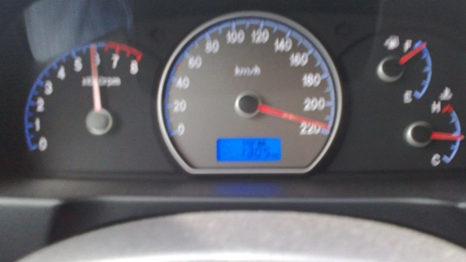 Hyundai Elantra 2
