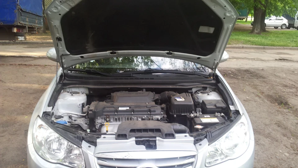 Hyundai Elantra 5