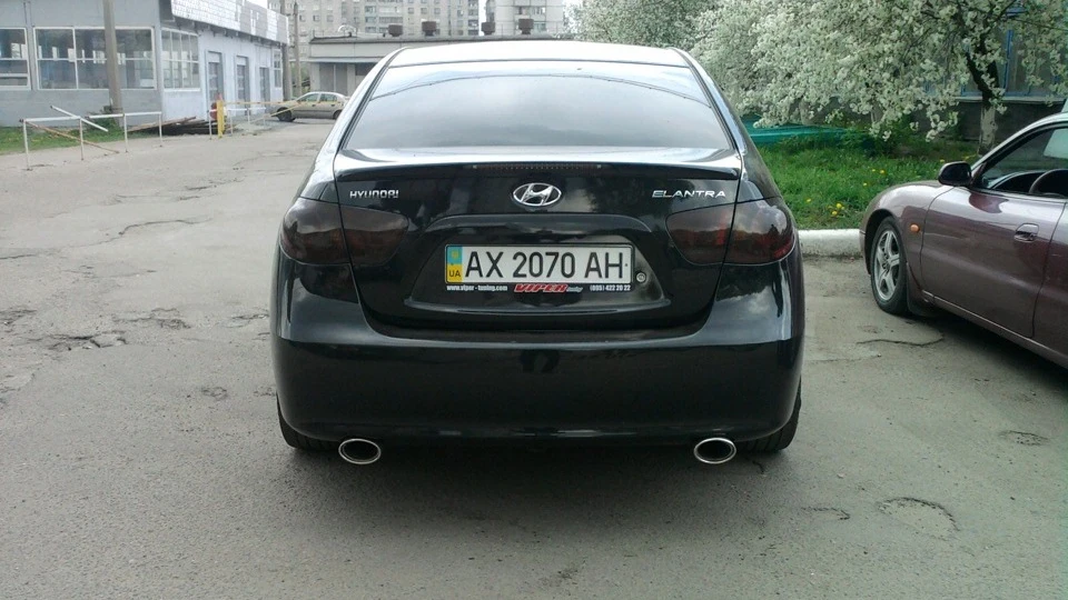 Hyundai Elantra 2