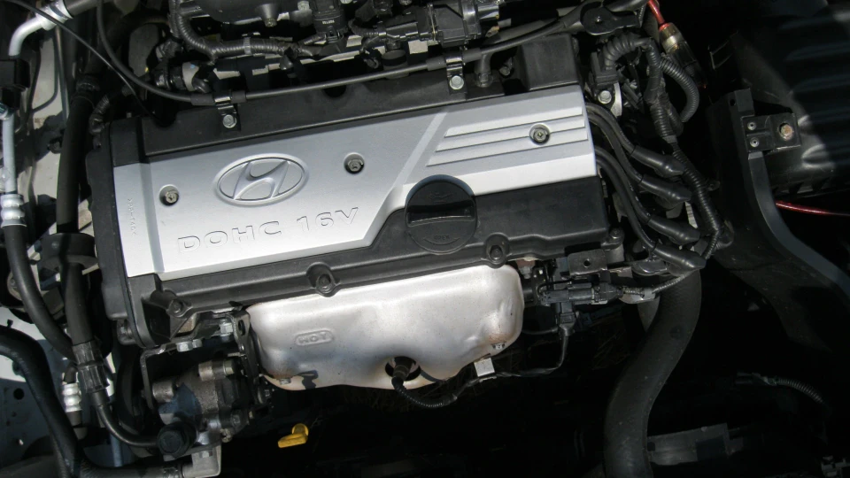 Hyundai Elantra 2