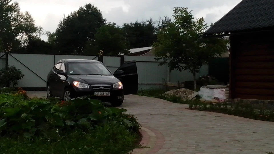 Hyundai Elantra 2
