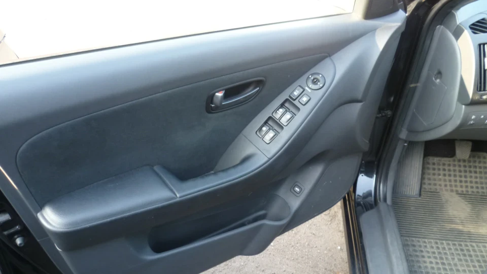 Hyundai Elantra 3