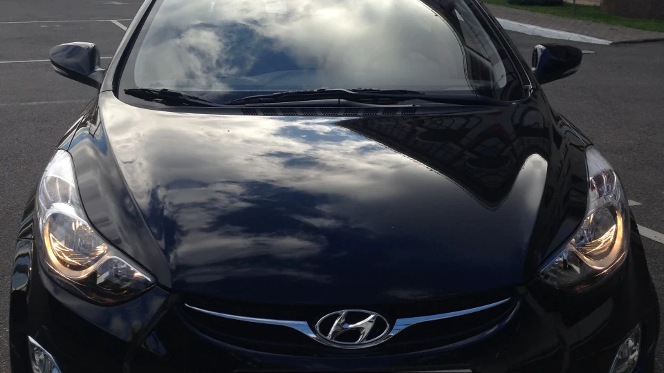 Hyundai Elantra 2