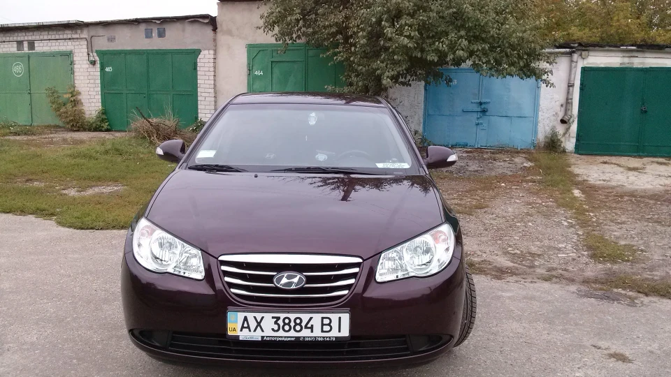 Hyundai Elantra 2