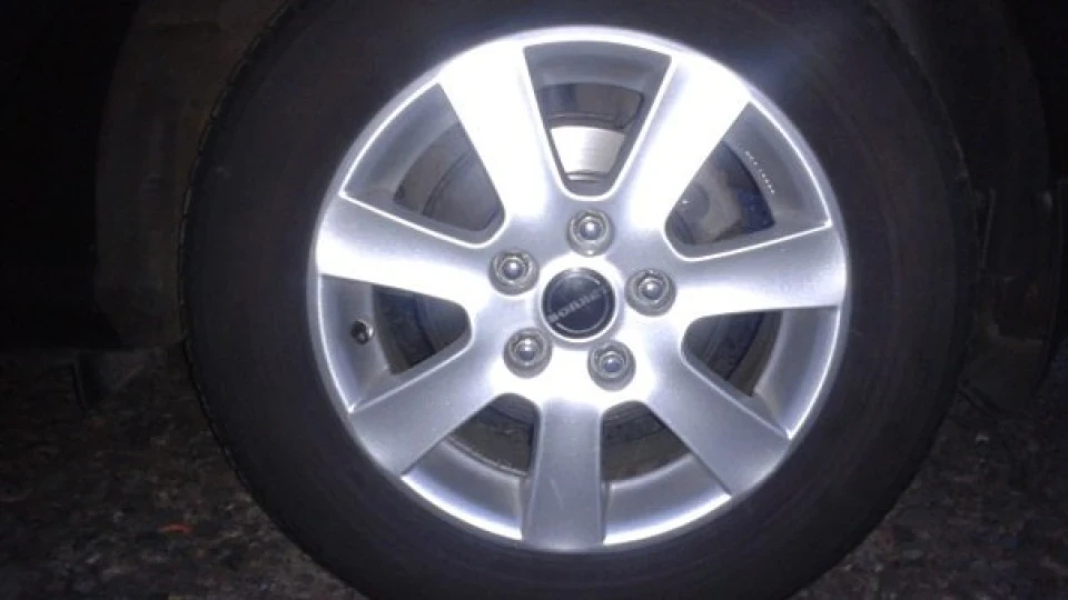 Hyundai Elantra 4