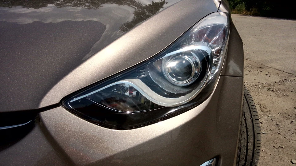 Hyundai Elantra 1.6 MT Murka Bronze 2