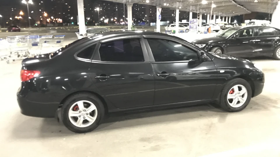 Hyundai Elantra 1.6 4