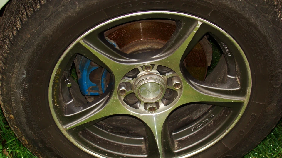 Hyundai Elantra 1.6GL 4