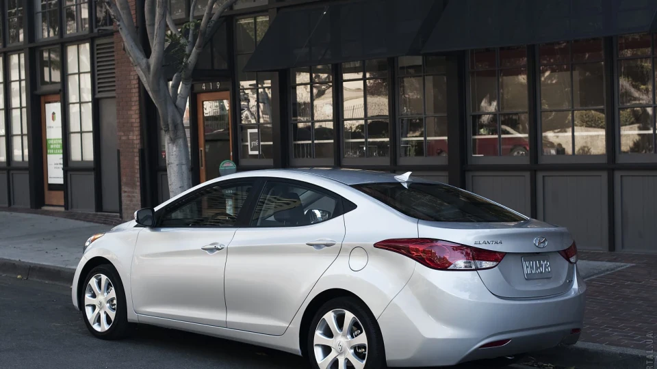 Hyundai Elantra 1.8