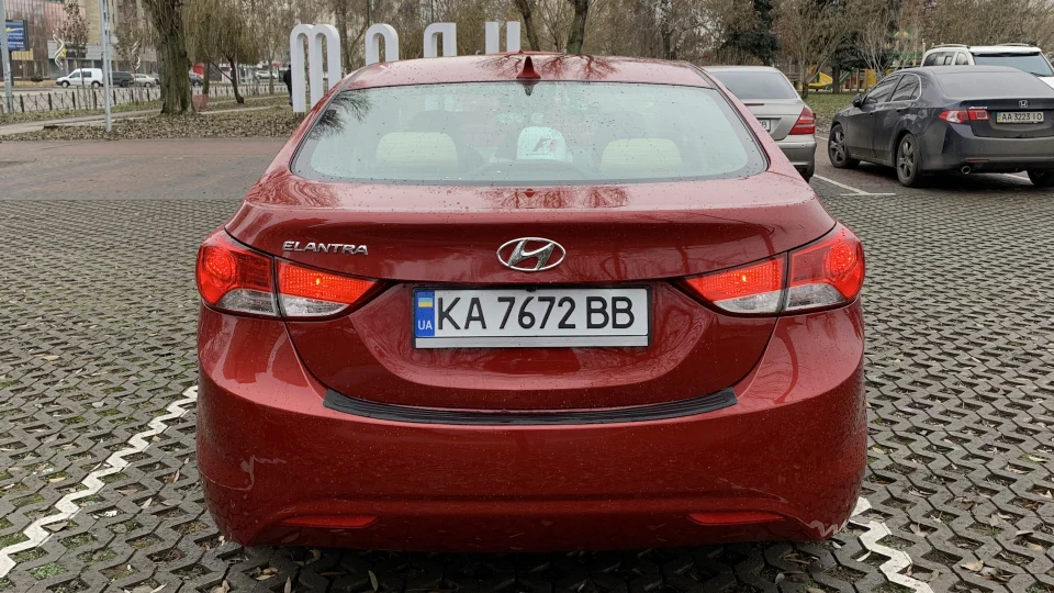 Hyundai Elantra 1.8 4