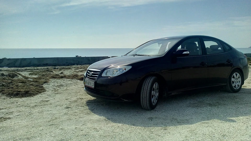 Hyundai Elantra 2.0 AT